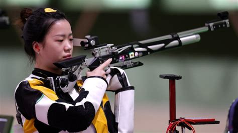 yangqian socks|China's Yang wins 1st gold of Tokyo in air rifle .